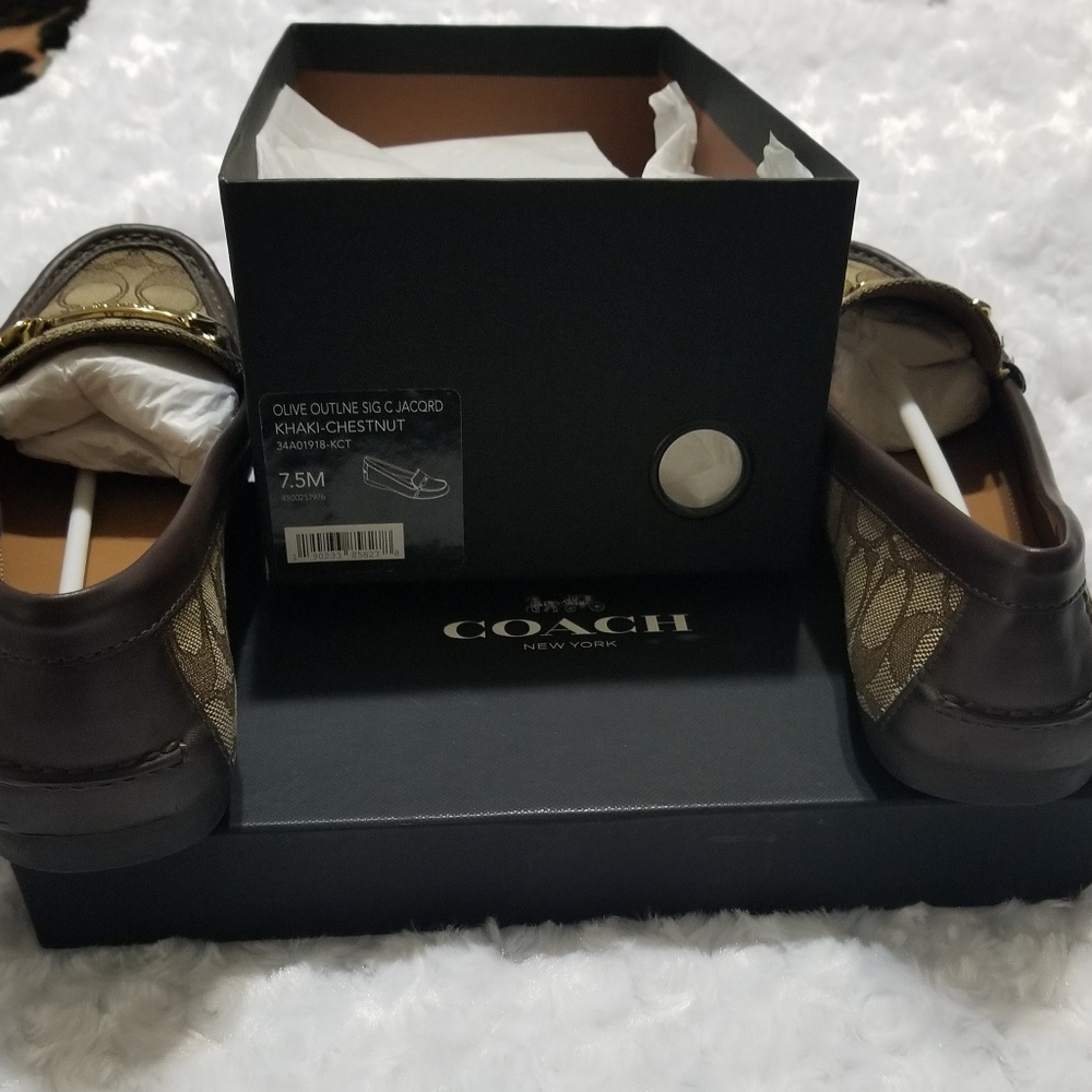 Coach Flats Shoes - Picture 6 of 8